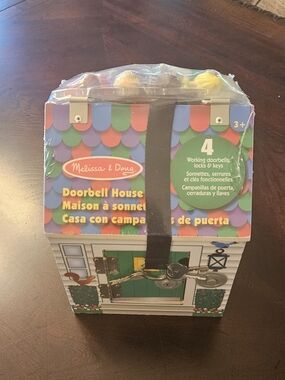 Melissa & Doug Doorbell House Toy - Multicolor